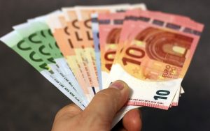 Κομισιόν: 1,4 δισ. ευρώ στην Κύπρο από το Ταμείο Ανάκαμψης