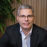 φωτογραφία προφιλ του συγγραφέα