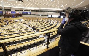 To Ευρ. Κοινοβούλιο υπερψήφισε τις τρεις νομοθετικές προτάσεις για την αντίδραση της ΕΕ στην πανδημία του COVID 19