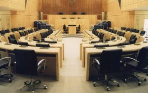 Δικαίωμα παρέμβασης της Βουλής στο Εκλογοδικείο:  Ένα σχόλιο για τη «διακριτική ευχέρεια» των δικαστηρίων