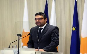 Ο Υπουργός Οικονομικών κ. Κωνσταντίνος Πετρίδης υπέβαλε τον κρατικό προϋπολογισμό του έτους 2023 στην Πρόεδρο της Βουλής