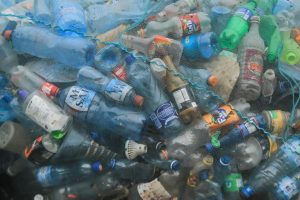 Έγγραφο κοινών θέσεων τριών περιβαλλοντικών οργανώσεων για νέα νομοθεσία για πλαστικά