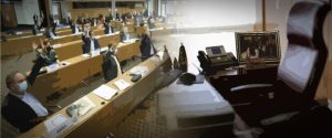 Ντέρμπι στην Ολομέλεια για τις κενωθείσες καρέκλες δημάρχων και κοινοταρχών
