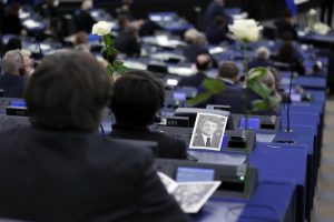 Ύστατο χαίρε στον Ντάβιντ Σασόλι από ηγέτες και ευρωβουλευτές σε ειδική τελετή στο Ευρωπαϊκό Κοινοβούλιο