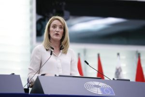 Έκτακτη Ολομέλεια Ευρωπαϊκού Κοινοβουλίου την Τρίτη, ανακοίνωσε η Μέτσολα