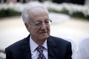 Απεβίωσε ο πρώην πρόεδρος της Δημοκρατίας και ανώτατος δικαστικός, Χρήστος Σαρτζετάκης