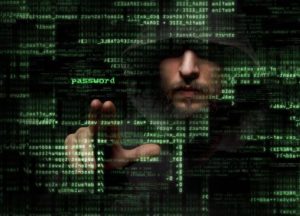 Αύξηση καταγγελιών για διαδικτυακές απάτες – Πώς δρουν οι επιτήδιοι