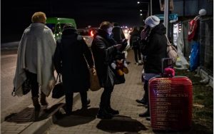 Έκδοση κάρτας προσωρινής προστασίας για Ουκρανούς πρόσφυγες αποφάσισε το Υπουργικό