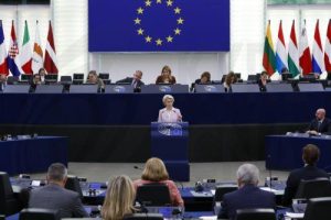 Ενώπιον της Ολομέλειας του ΕΚ τα συμπεράσματα του έκτακτου Ευρωπαϊκού Συμβουλίου