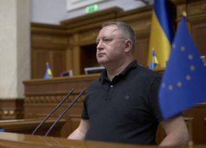 Το Κίεβο διορίζει εισαγγελέα κατά της διαφθοράς, ανταποκρινόμενο σε αίτημα των Βρυξελλών